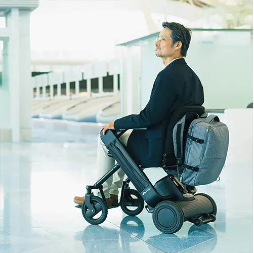 WHILL Model F 日本摺疊式電動輪椅